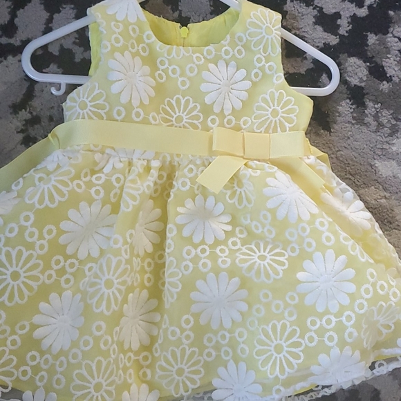 Baby gril dress - Picture 3 of 4